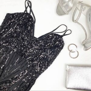 Fashion Nova black bodycon mini sequins dress